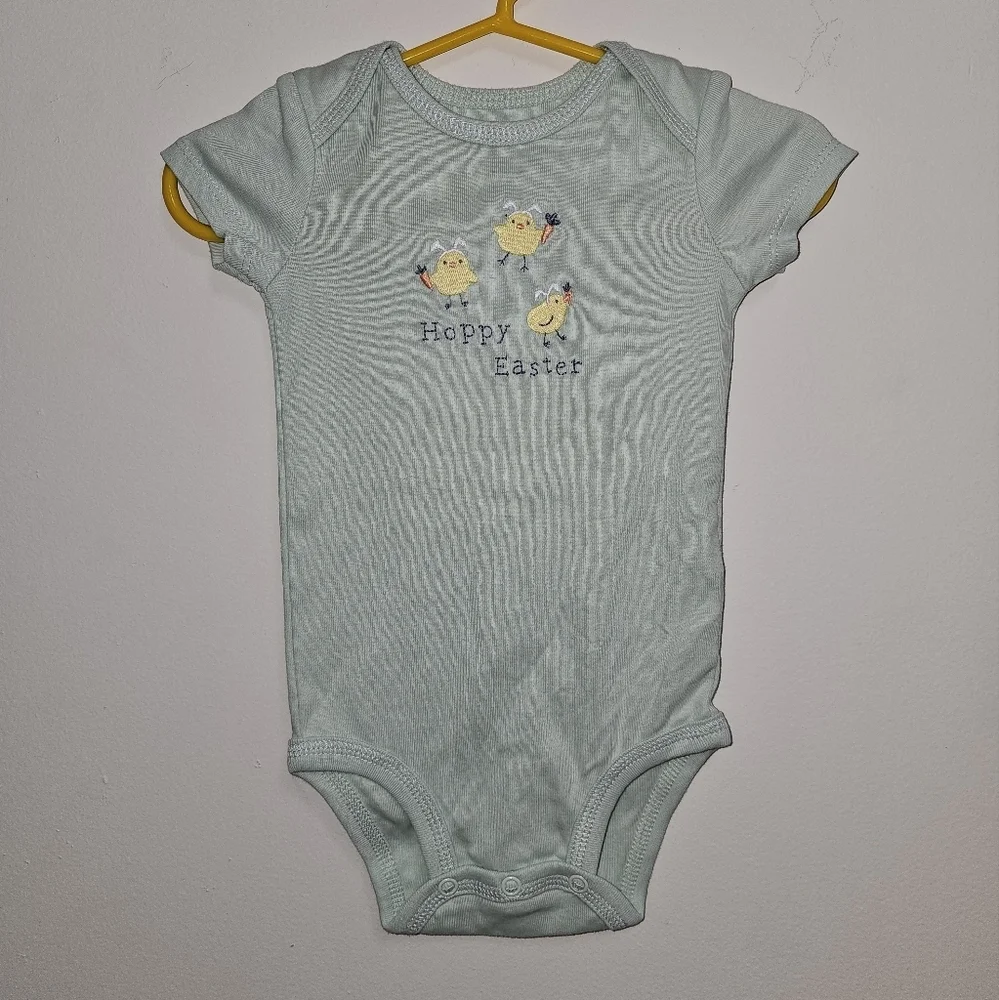 Nwot unisex carters easter size 6‎ months